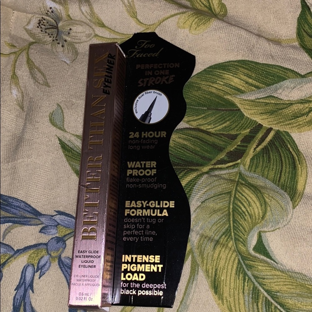 Too Faced Better than sex waterproof eyeliner